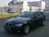BMW Baureihe 3 Touring 320d xDrive - BMW 320 aus 2011: Kombi