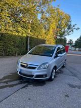Opel OPEL ZAFIRA 1.8 - Opel Zafira aus 2021