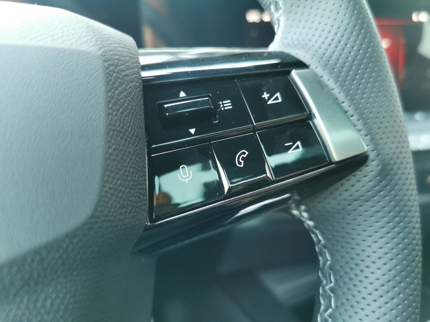 Fahrzeugabbildung Opel Astra GS Line Mild-Hybrid HUD Navi 360Kamera LED