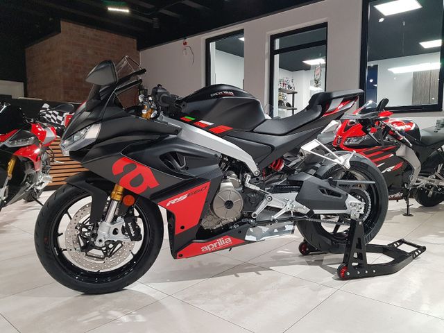 Aprilia RS 660 35KW Racing Black / sofort verfügbar