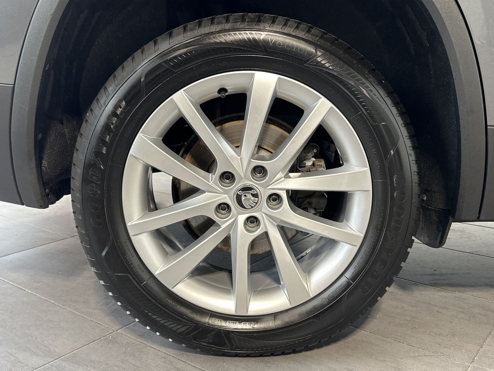 Fahrzeugabbildung SKODA Kodiaq 2.0 TDI DSG Ambition NAV+LED+ACC+KAMERA