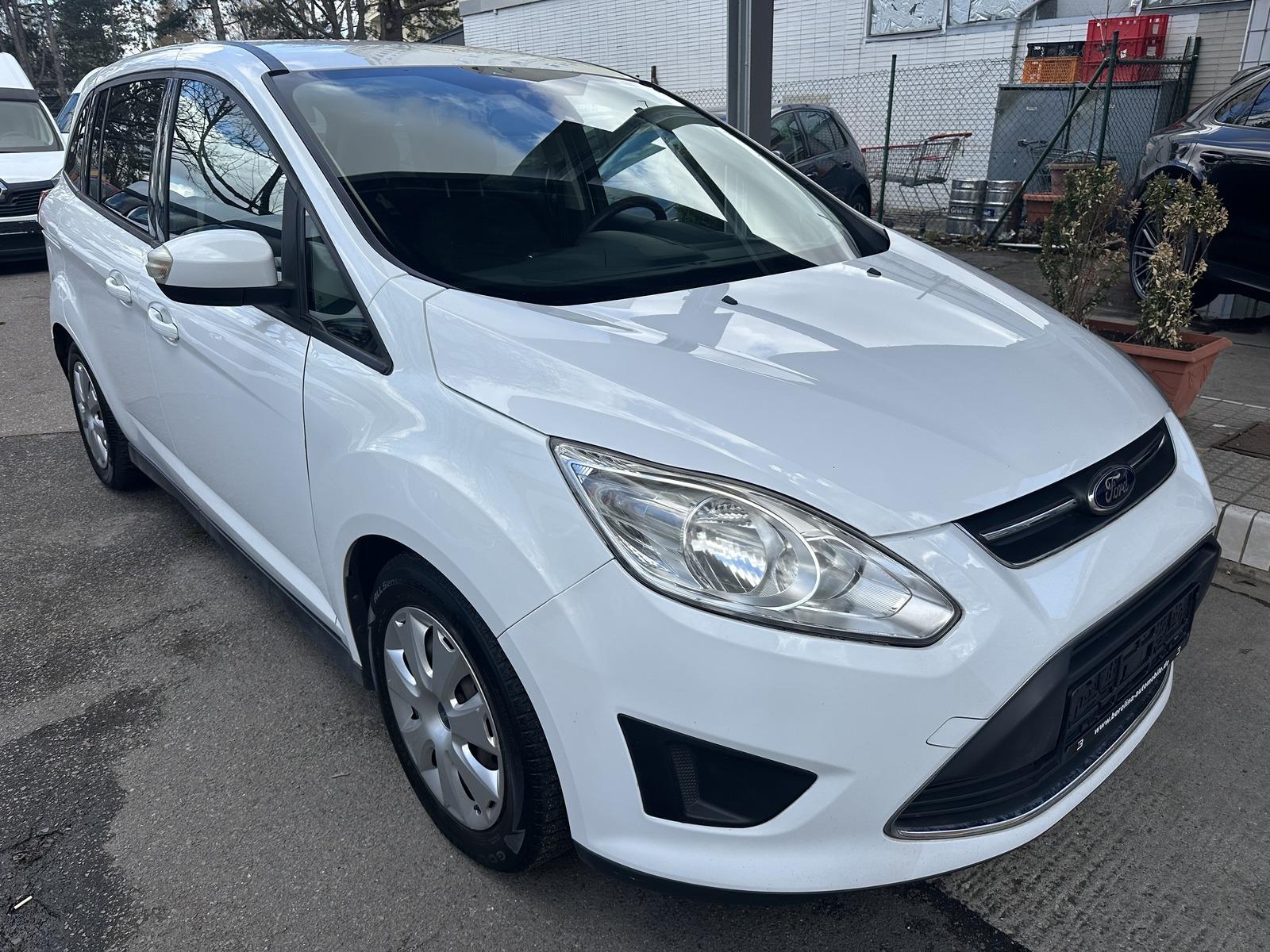 Ford Grand C-Max **KLIMAAUTOMATIK**2 x SCHIEBETÜR**