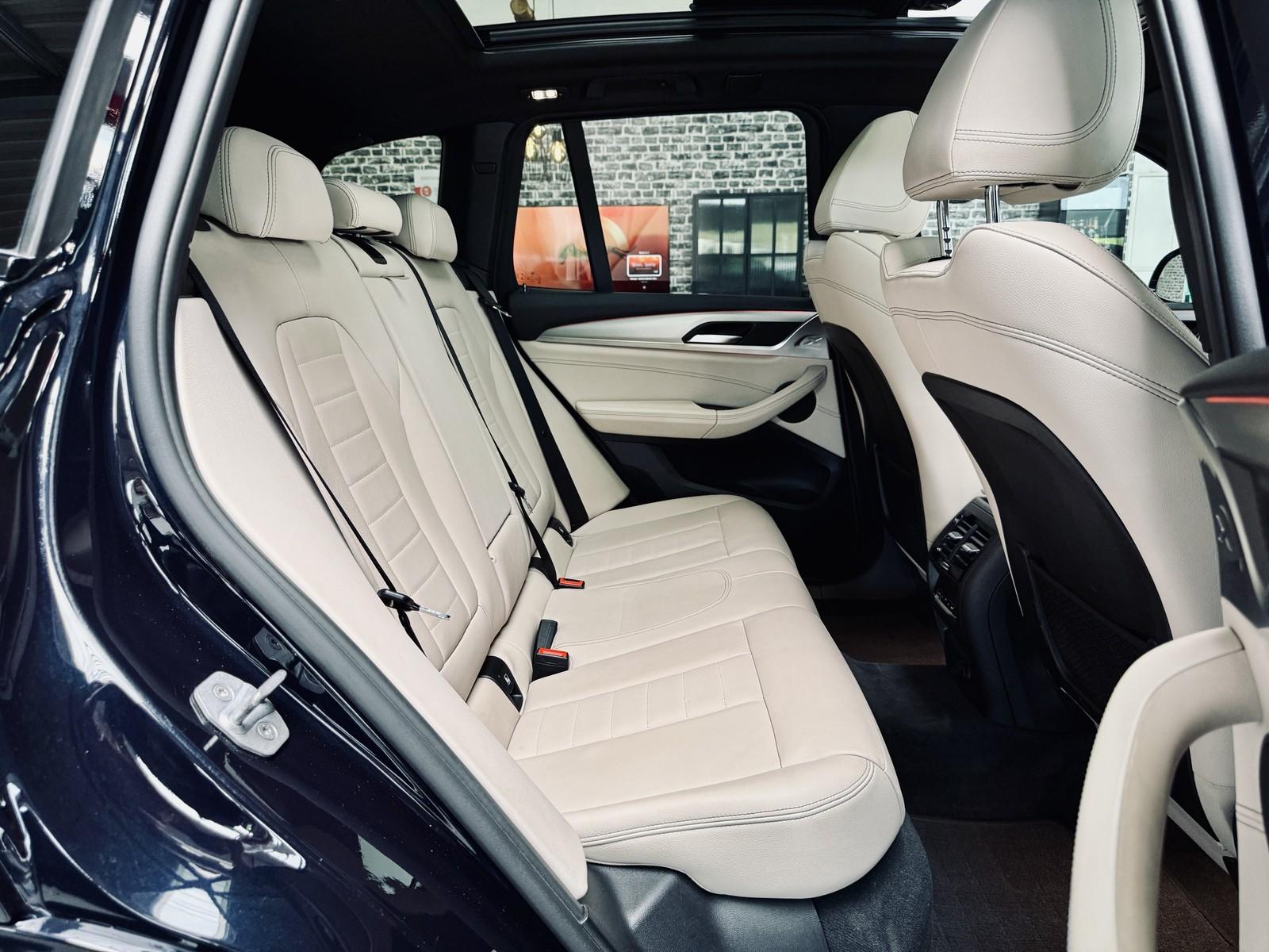 BMW X3 xDrive 30 i M Sport |Pano|HUD|SHZ|LKRDHZ|
