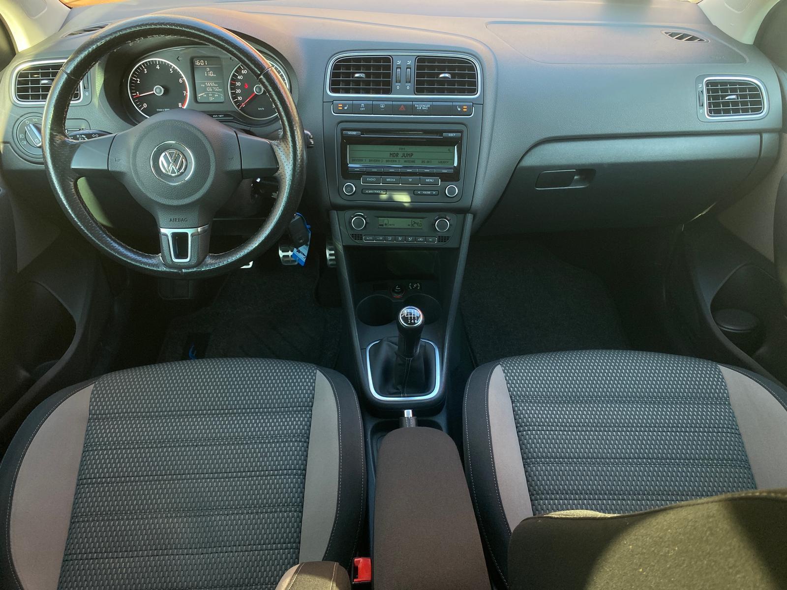 Volkswagen Polo 1.2 TSI CrossPolo Parkhilfe Tempomat SHZ