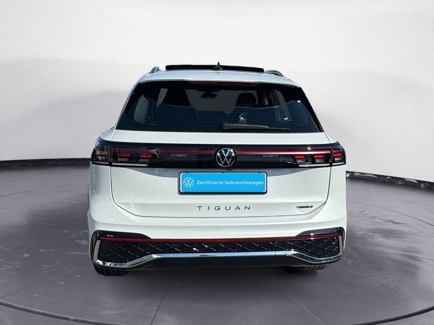 Volkswagen Tiguan R-Line 2.0 TDI DSG MATRIX NAVI KAMERA PAN foto 5