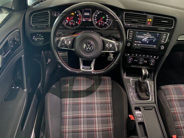 Golf VII GTI Performance 2.0 TSI DSG DYNAUDIO+NA