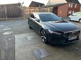 Volvo V90 D5 AWD R-Design Geartronic R-Design B&W 360* - Volvo Gebrauchtwagen in Hamm