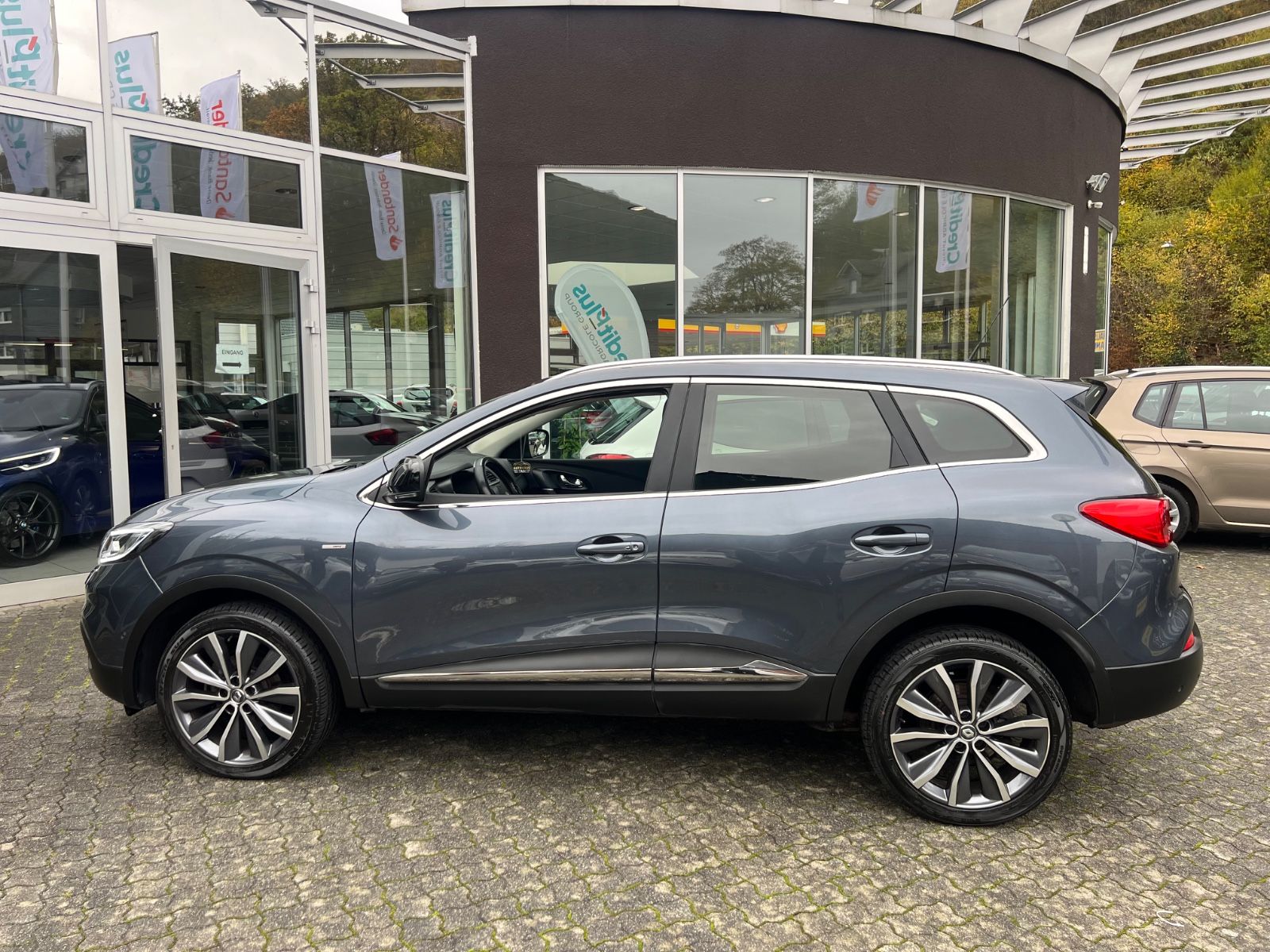 Fahrzeugabbildung Renault Kadjar Bose Edition 4x4 *LED*KAMERA*NAVI*