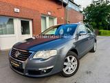 Volkswagen Passat Variant Highline*1.HAND*SHZ*PDC*NAVI*TEMP - gebrauchte VW Passat Variant aus dem Jahr 2006
