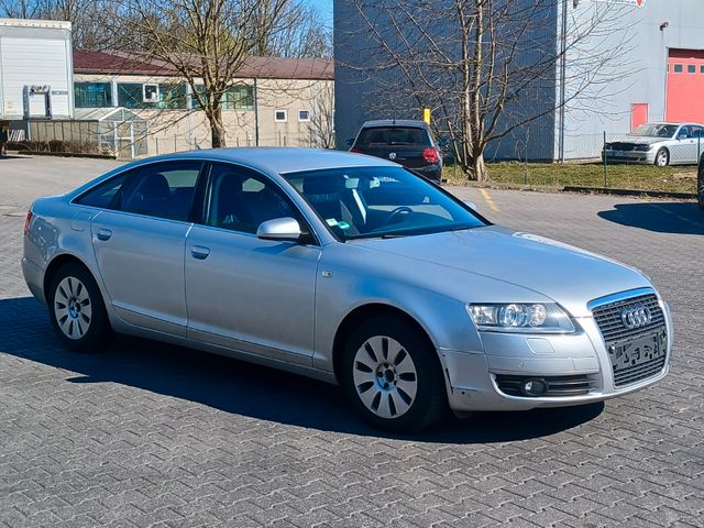 Audi A6 Lim. 2.4 Automatik* Navi* 8-Fach*