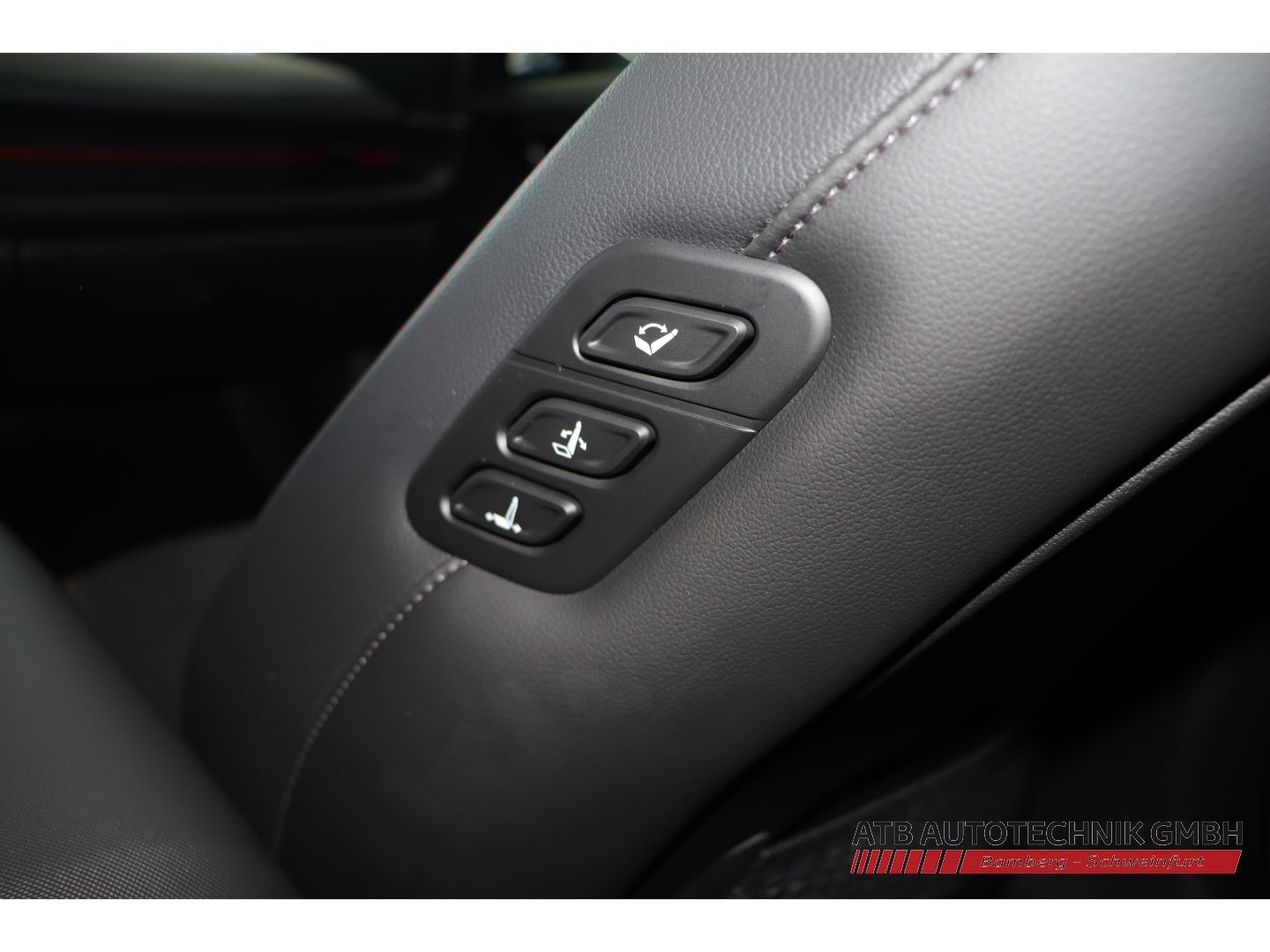 Fahrzeugabbildung Hyundai IONIQ 6 N Line X 4WD 84 kWh 325PS HUD Navi Memor