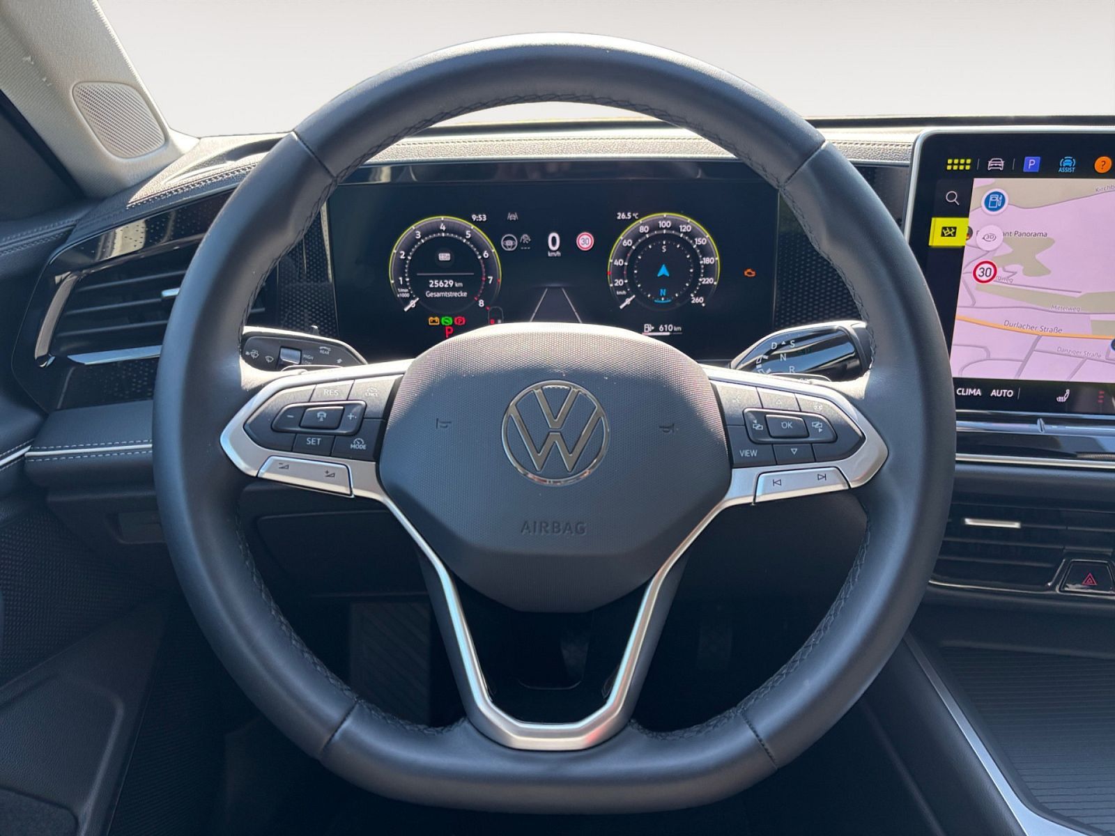 Volkswagen Passat Variant - Bild 13