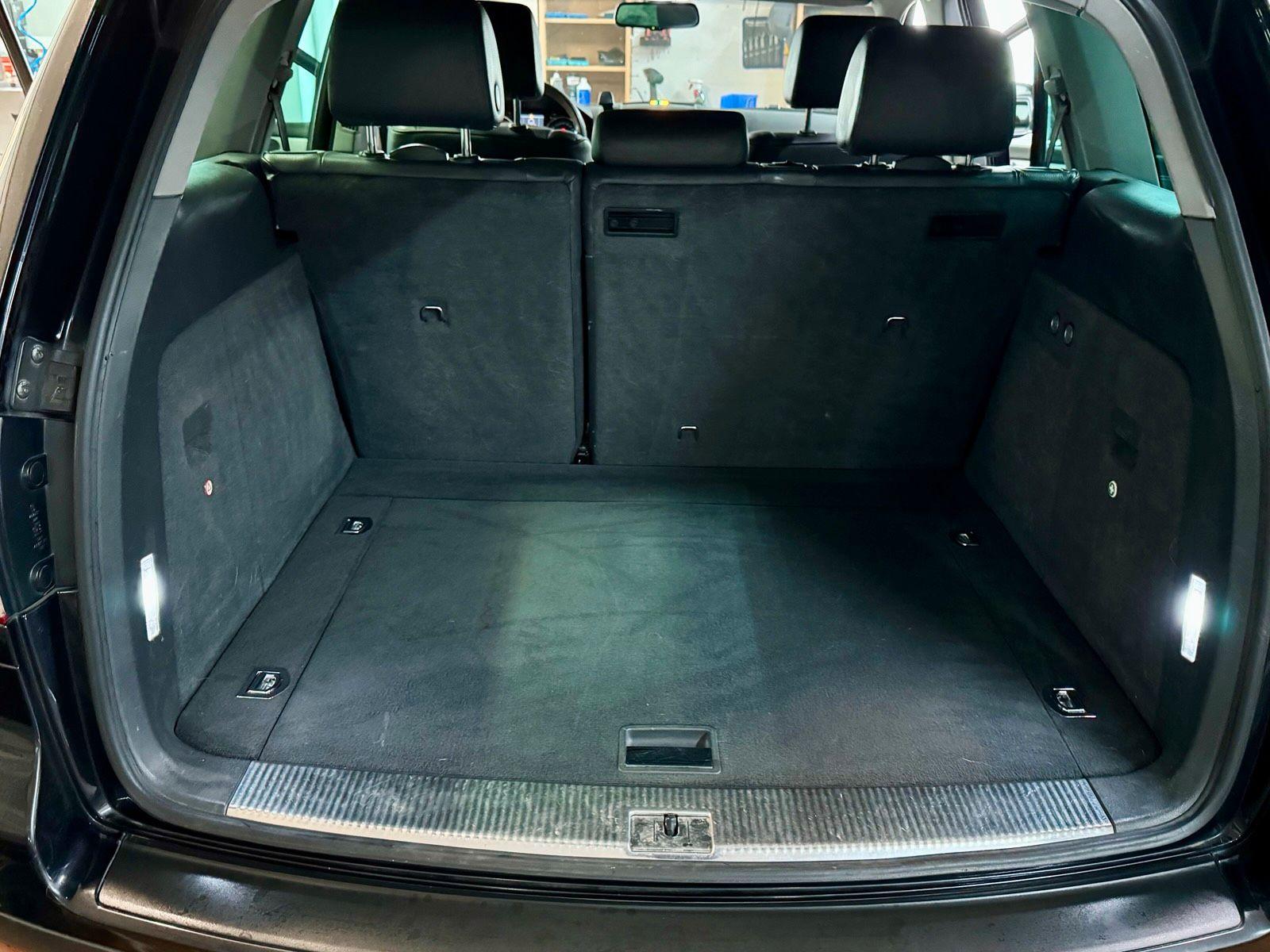 Volkswagen Touareg 2006 — photo 14