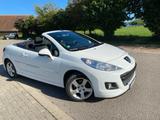 Peugeot 207 CC Active - Peugeot 207 mit Benzin-Antrieb: Cabrio