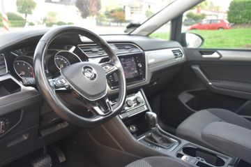 Volkswagen Touran - 7