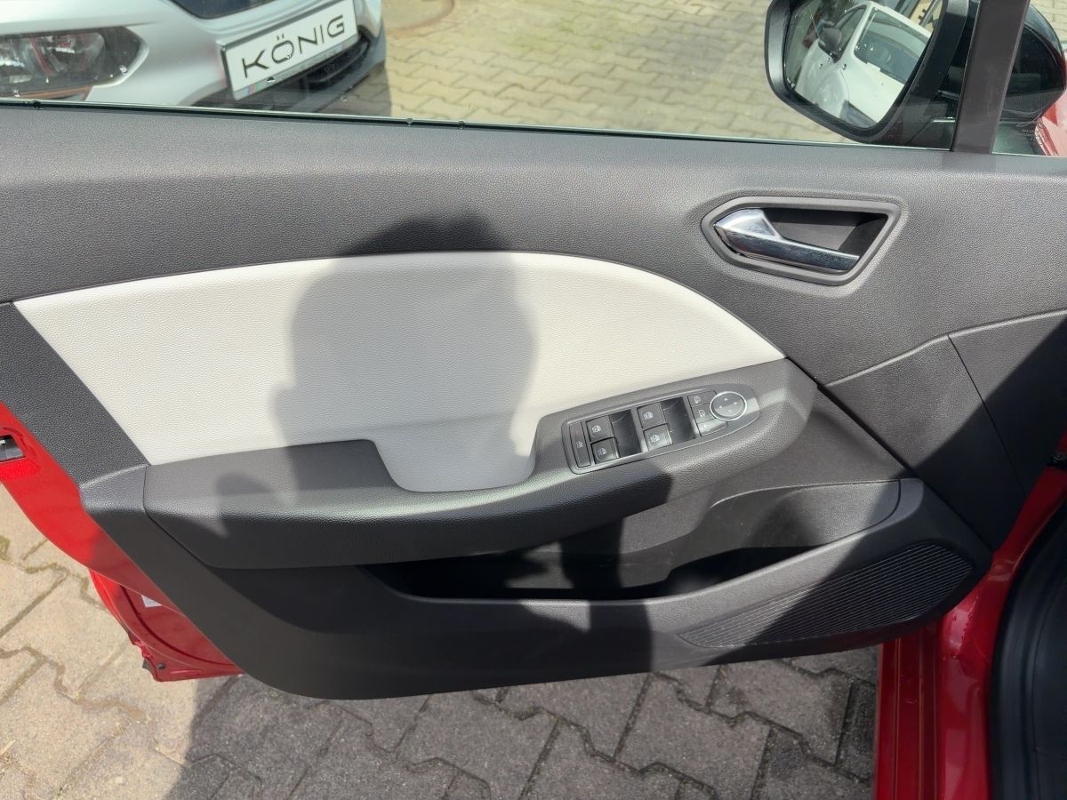 Renault Clio - Bild 9