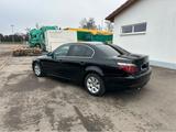 BMW 520d - E60 - BMW 520: E60