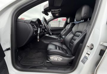 Porsche Macan - 11