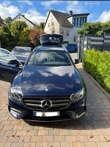 Mercedes-Benz Mercedes E 220D T Model W213 AMG Line