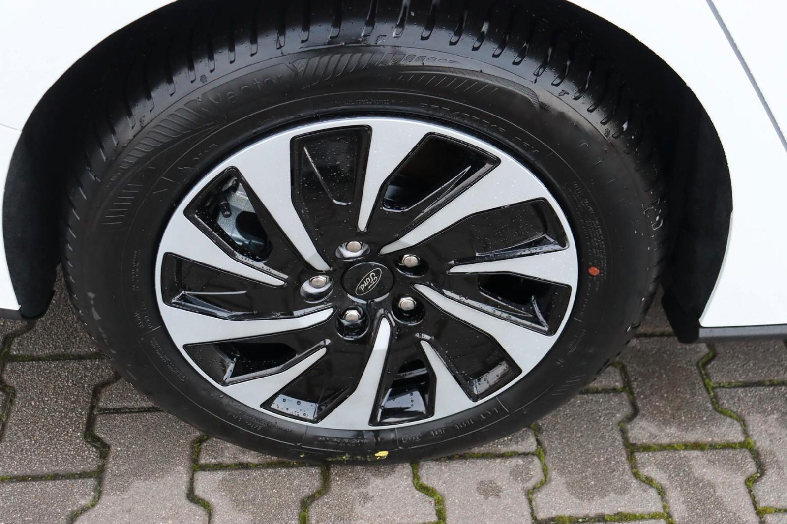 Ford Focus Titanium X 1.0 EcoBoost 4,99% FIN*