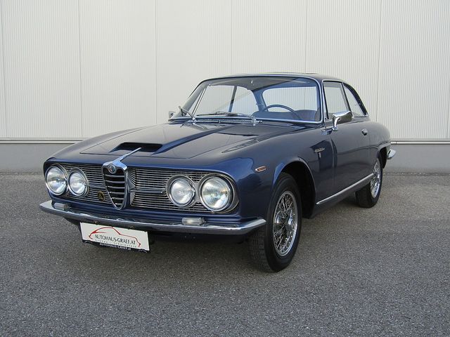 Alfa Romeo 2600 Sprint Coupe, Motor neu top Zustand