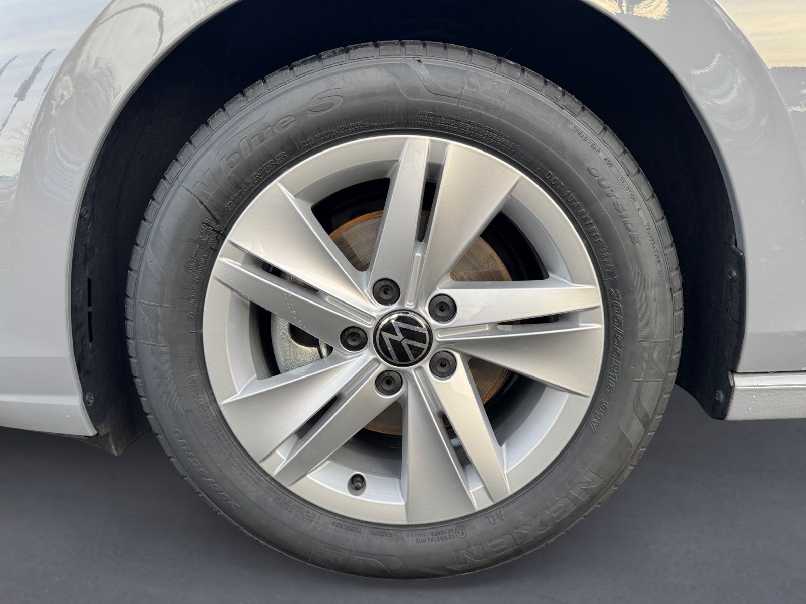 Volkswagen Golf - Bild 14