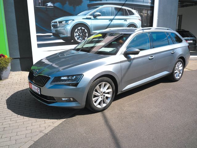 SKODA Superb Co. Style 1.5 TSI Bi-Xe Navi DSG AHK