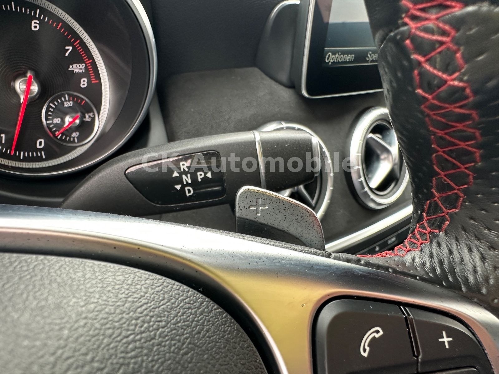 Fahrzeugabbildung Mercedes-Benz CLA 200 Shooting Brake AMG-Line/Night-Paket/LED