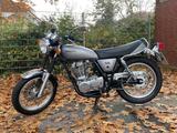 Yamaha SR 400 - YAMAHA SR400