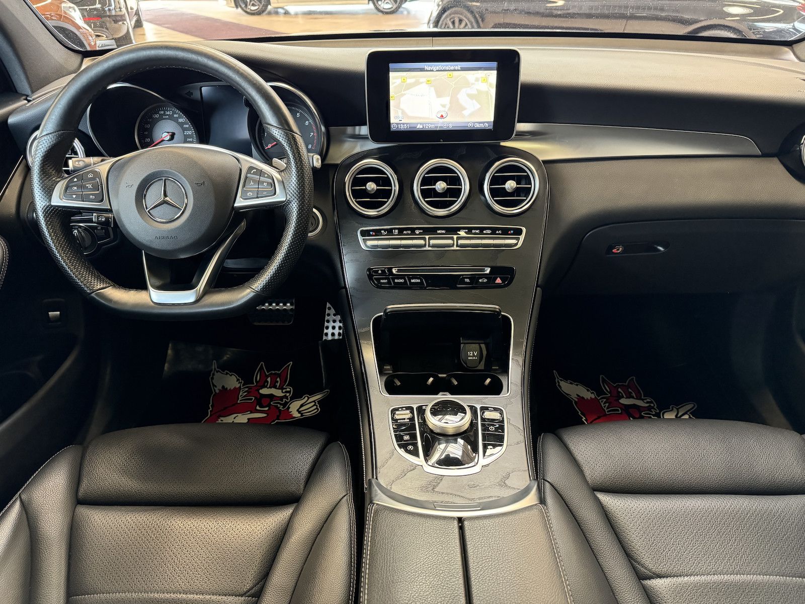 Fahrzeugabbildung Mercedes-Benz GLC 250 Coupe AMG/LED/Distronic/S-Dach/Memo/360°