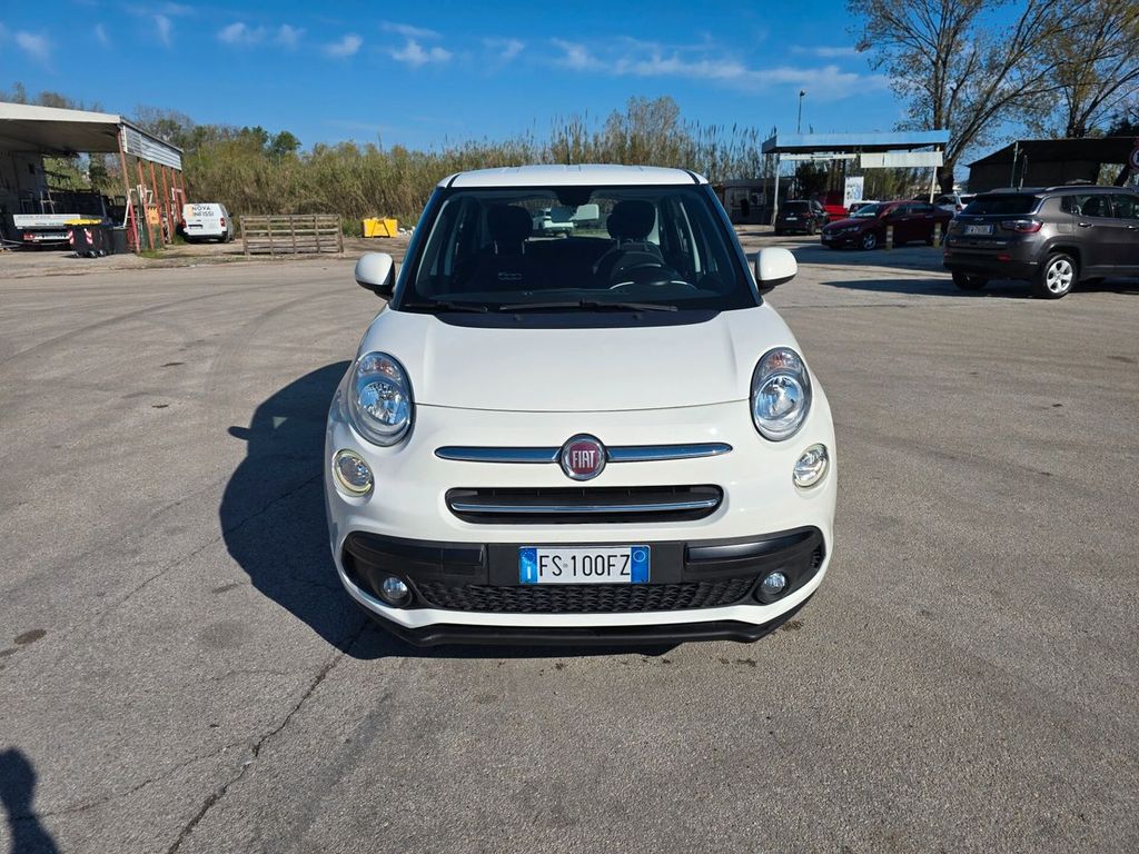 Image of Fiat 500L Living