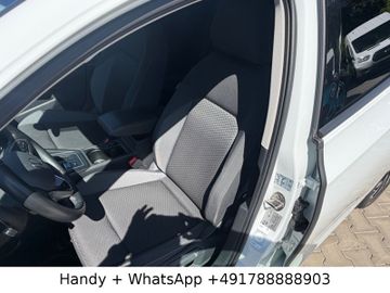 Volkswagen Golf - 10