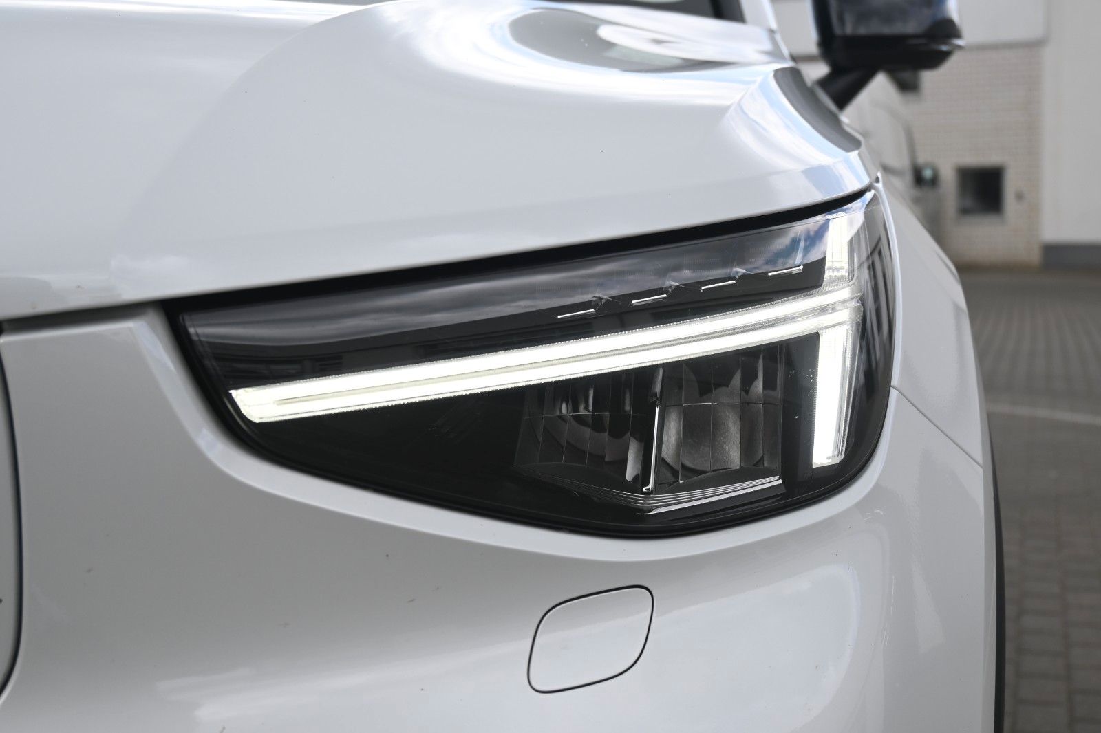 Fahrzeugabbildung Volvo C40 Ultimate BEV Single Motor H/K*AHK*PANO*