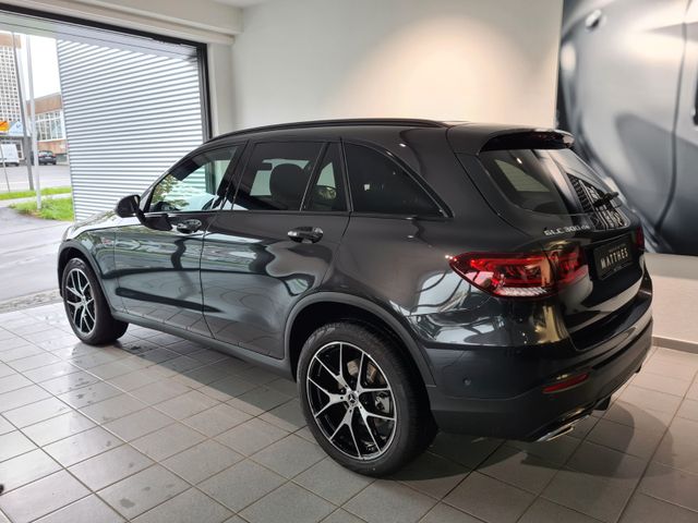 Fahrzeugabbildung Mercedes-Benz GLC 300 de 4M AMG-Line/Night/AHK/Kamera