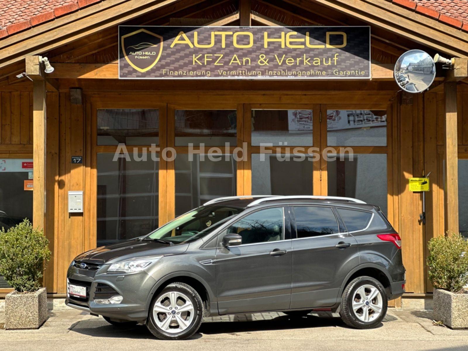 Ford Kuga Titanium 4x4 Aut Navi Temp AHK 1.Hd