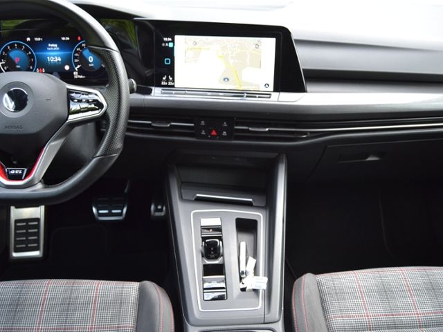Golf VIII GTI 2.0 TSI DSG 18-ZOLL+SFW/LED/NAVI+V