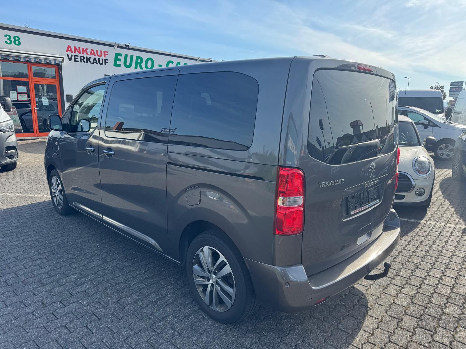 Fahrzeugabbildung Peugeot TravellerBusiness/ 1.HAND/SCHECKHEFT/ZAHNRIEMEN