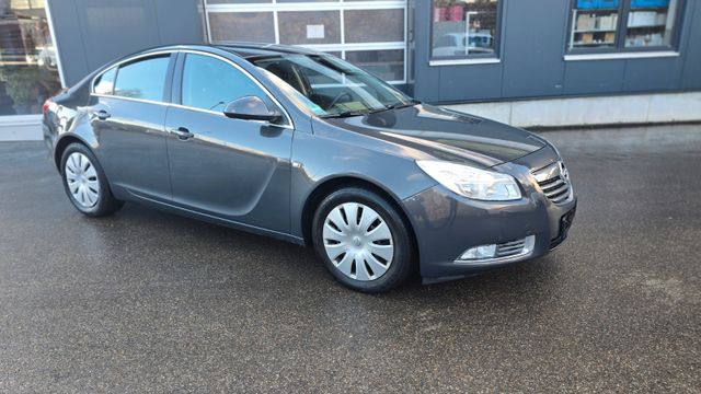 Opel Insignia A Lim. Edition,2,0 Automatic/PDC/1 Hand