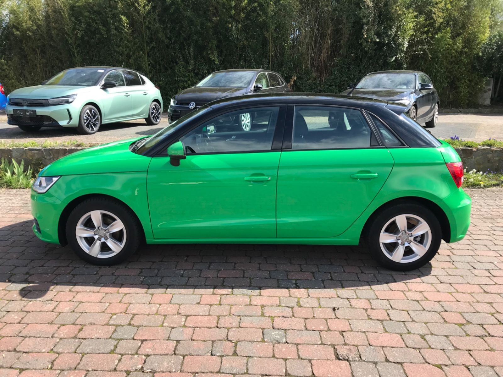 AUDI A1 Sportback basis*Automatik*Sitzhz*