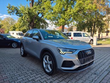 Audi Q3 - 1