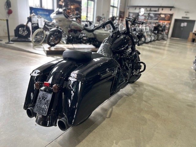 Fahrzeugabbildung Harley-Davidson FLHRXS Road King Spezial