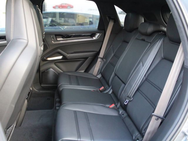 Porsche Cayenne - Bild 24