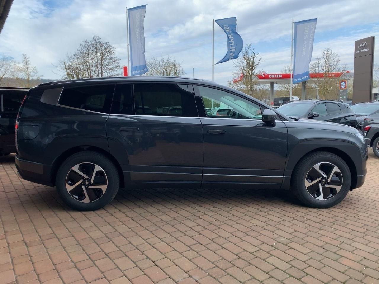 Fahrzeugabbildung Hyundai IONIQ 9 160 kW 2WD 7-Sitzer*