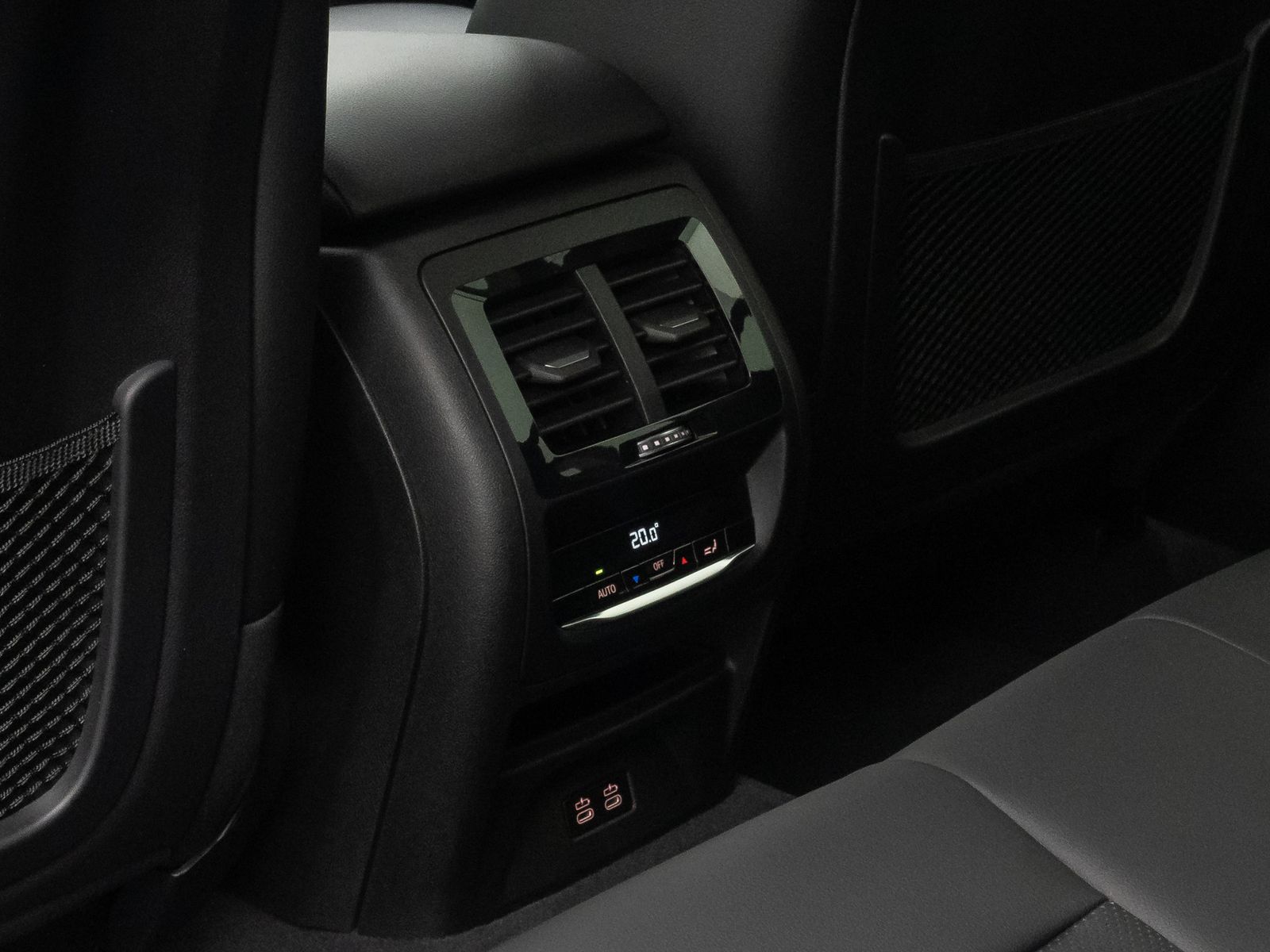 Fahrzeugabbildung BMW X3 xD20i 360°M Sport Leder DAB Sportsitz 19Zoll