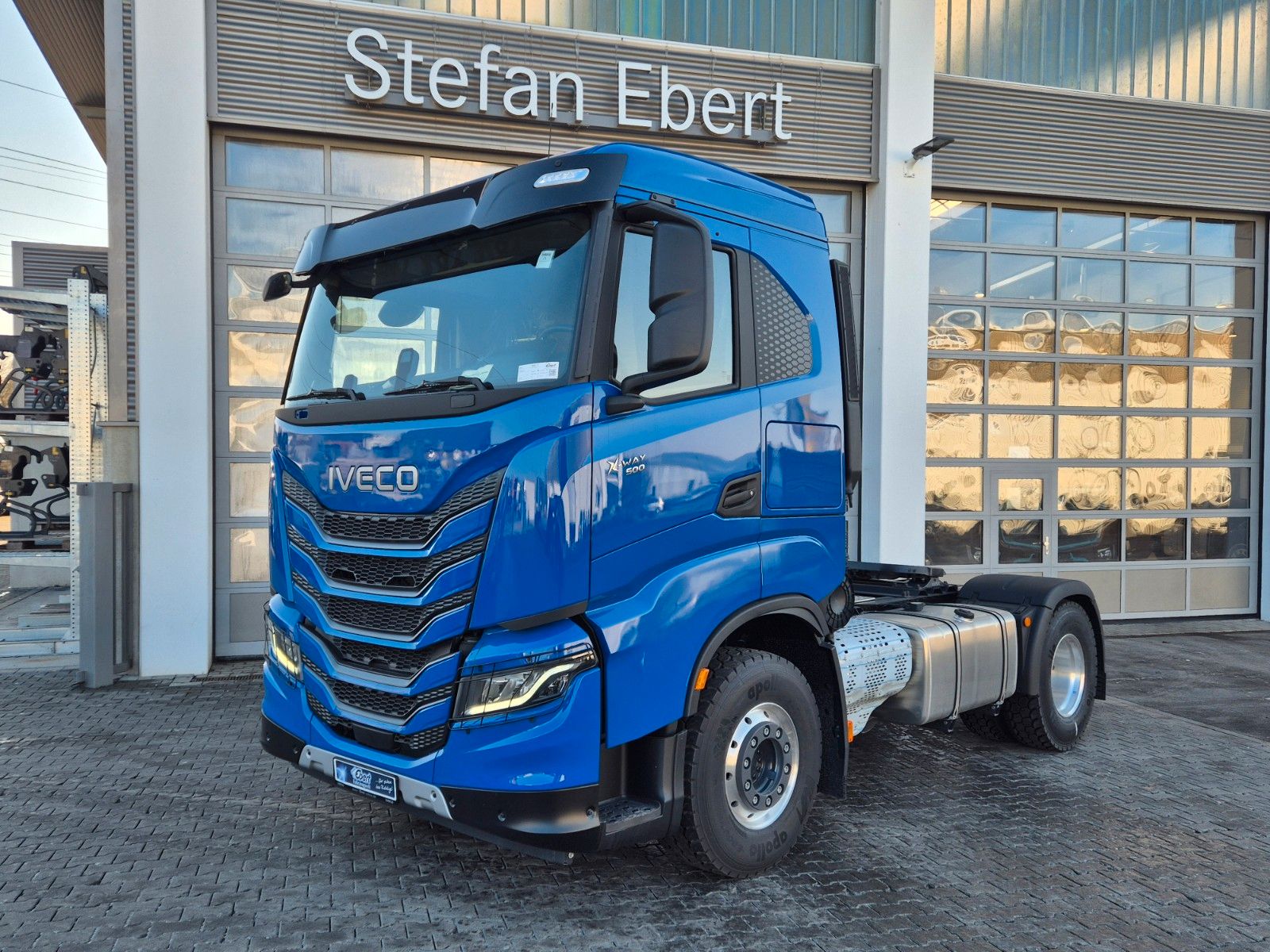 Fahrzeugabbildung Iveco AS440X50T/P ON+ X-Way, Intarder, Alu-Felgen