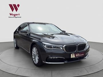 BMW 740 - 4