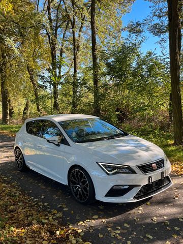 SEAT Seat Leon FR 1.5 TSI CUP EDITION