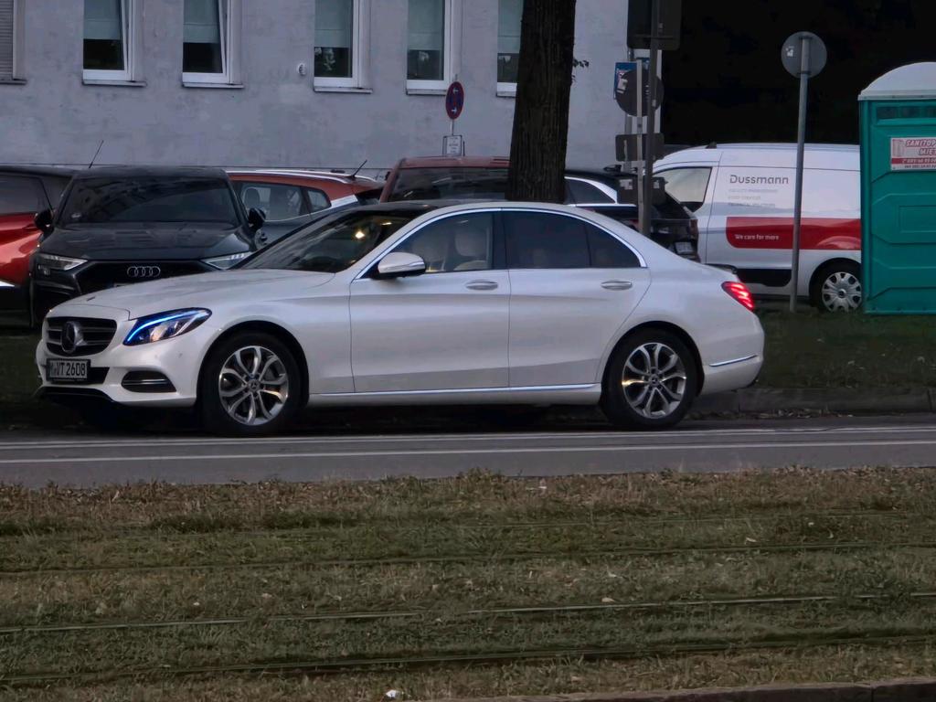 Mercedes-Benz C 250