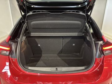 Fotografie 11 des Opel Corsa 1.2 Direct Injection Turbo GS