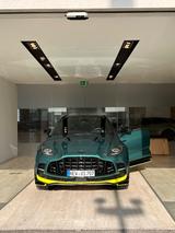 Aston Martin DBX 707 - 4.0 - V8 - Medical Car der Formel 1 - Aston Martin DBX aus 2023